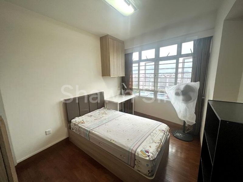 Common Room (HDB) for Rent in  264D Compassvale Bow - Image 1